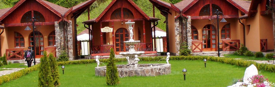fantana arteziana cu copil